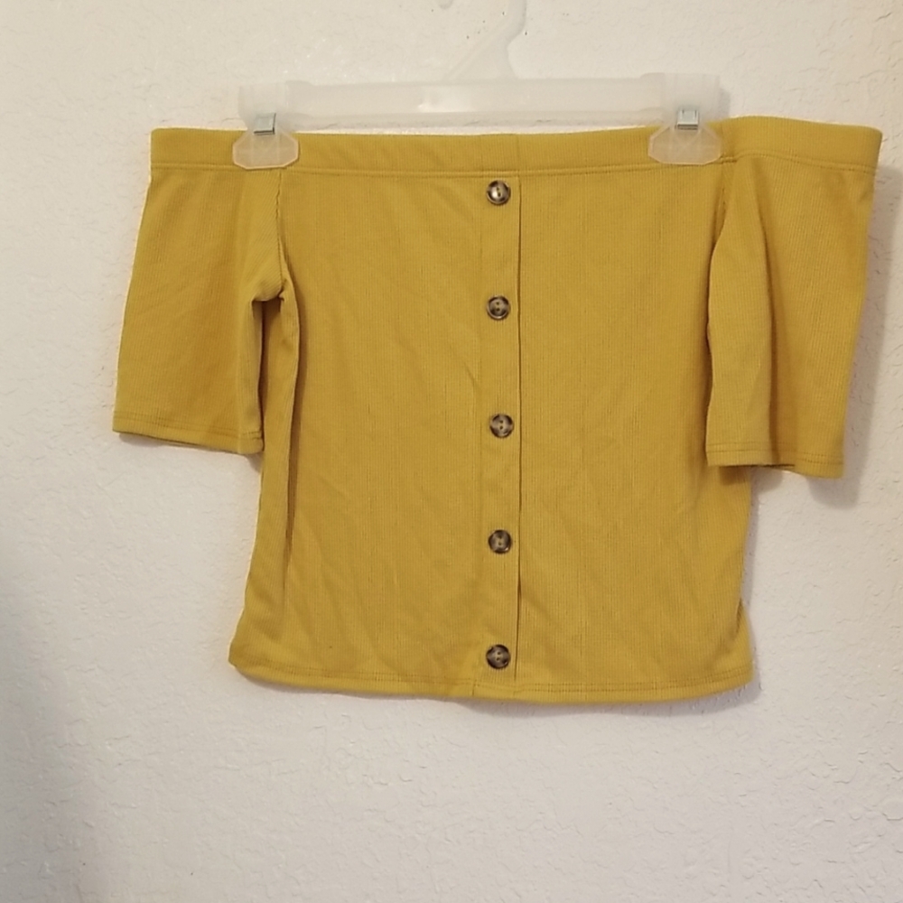 Yellow Off-Shoulder Button-Up Top Never Worn Before